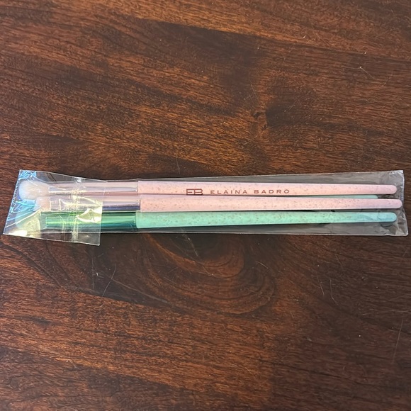 Elaina Badro Other - Elaina Badro Makeup Eye Brushes - 2 sets